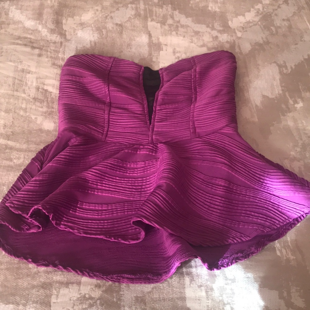UO Reverse Halter Crop Top - Picture 2 of 5